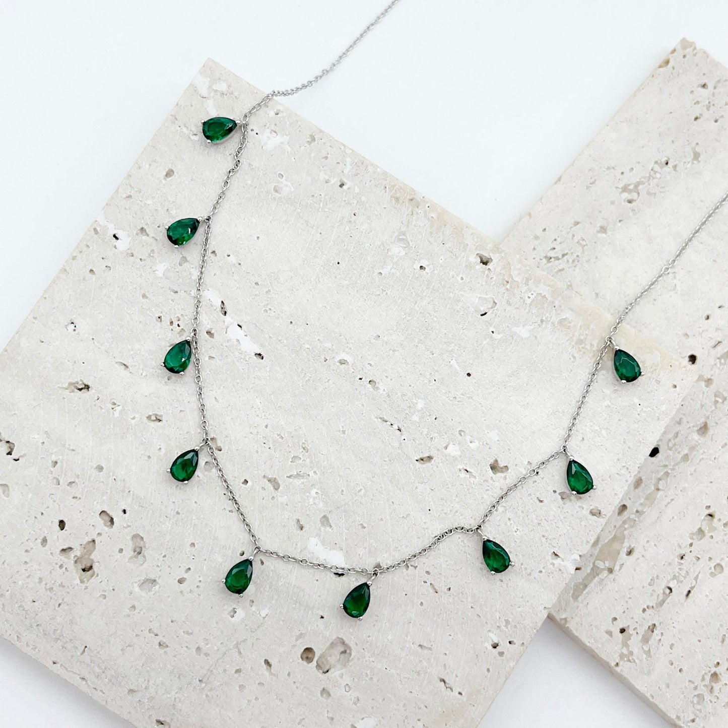 COLLAR GOTAS