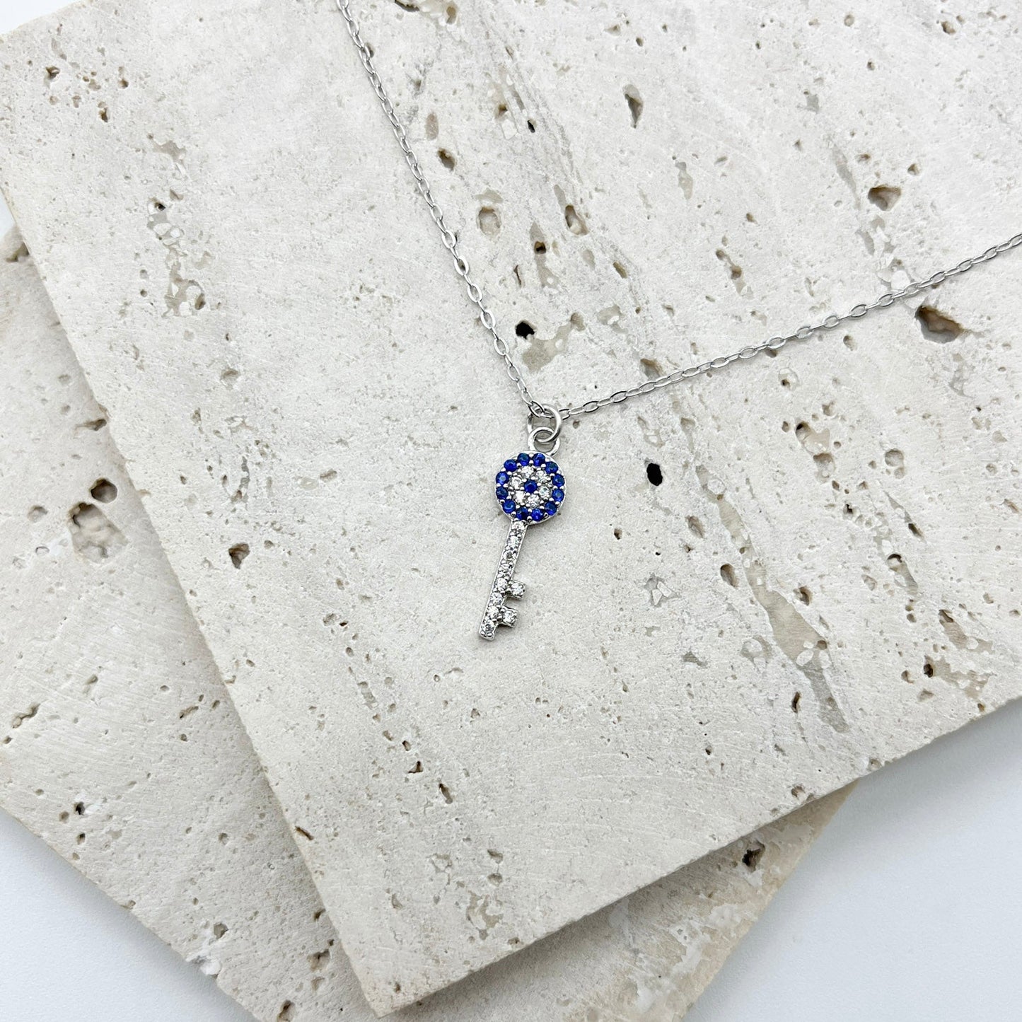 COLLAR LLAVE