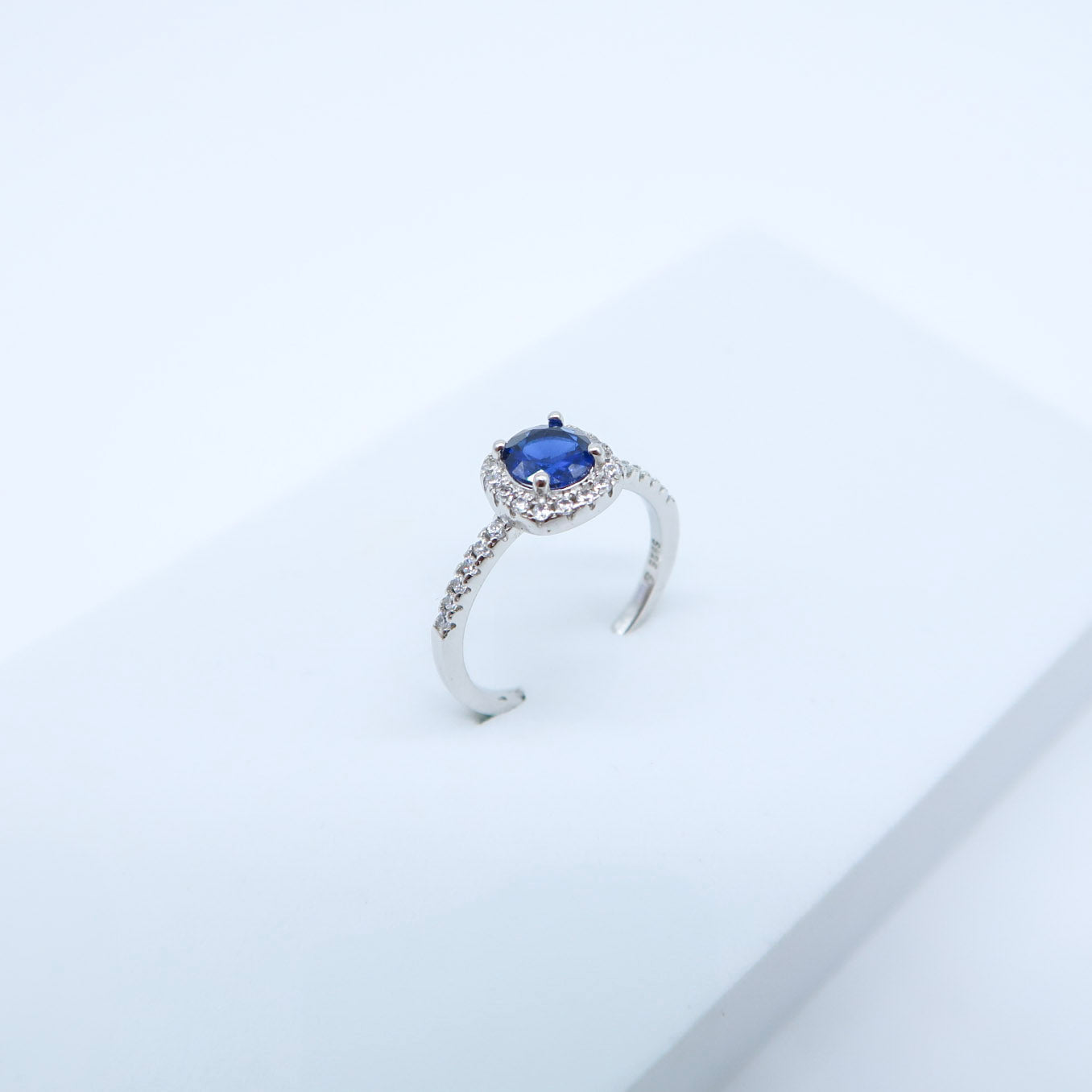 ANILLO ISABEL