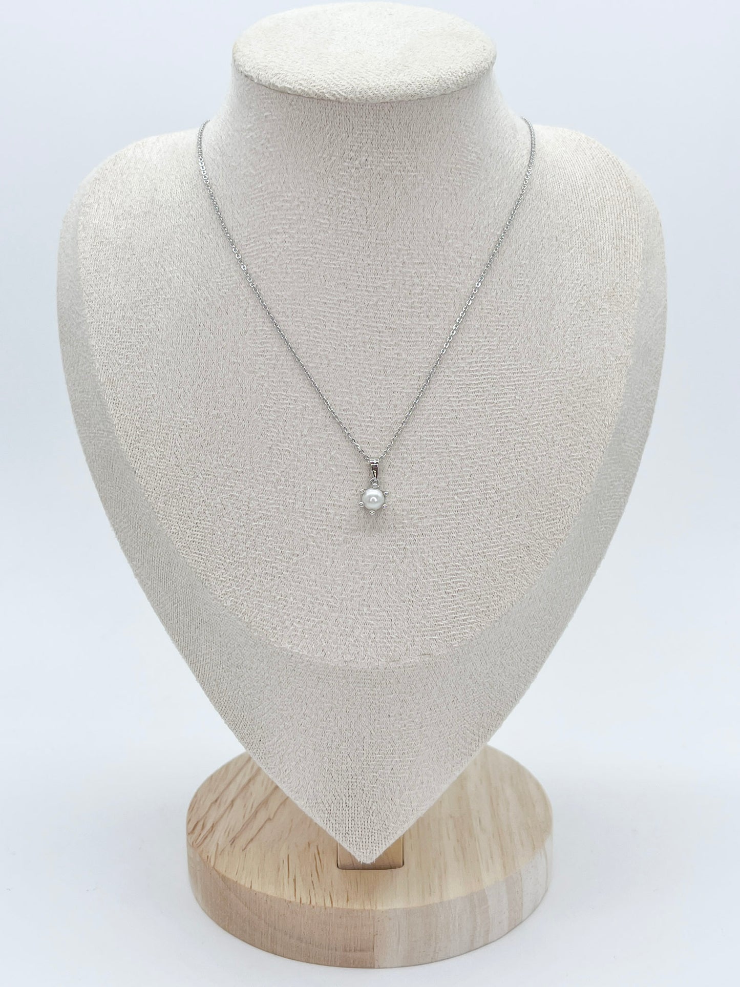COLLAR PERLA CORONA