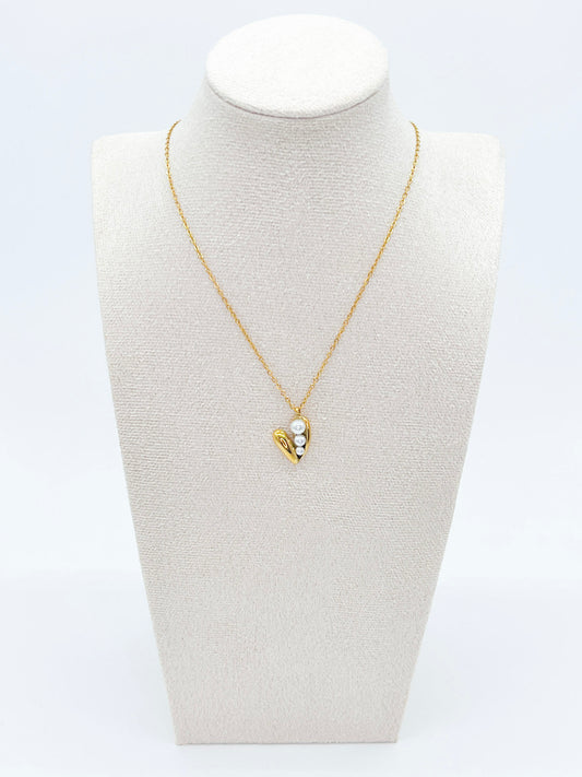 COLLAR CORAZON PERLA