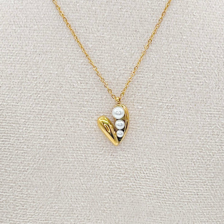 COLLAR CORAZON PERLA