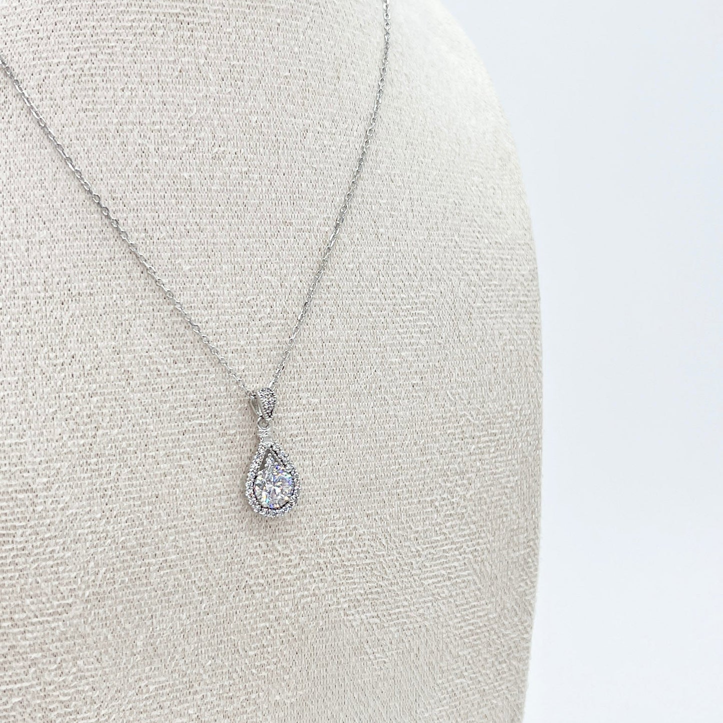 COLLAR GOTA