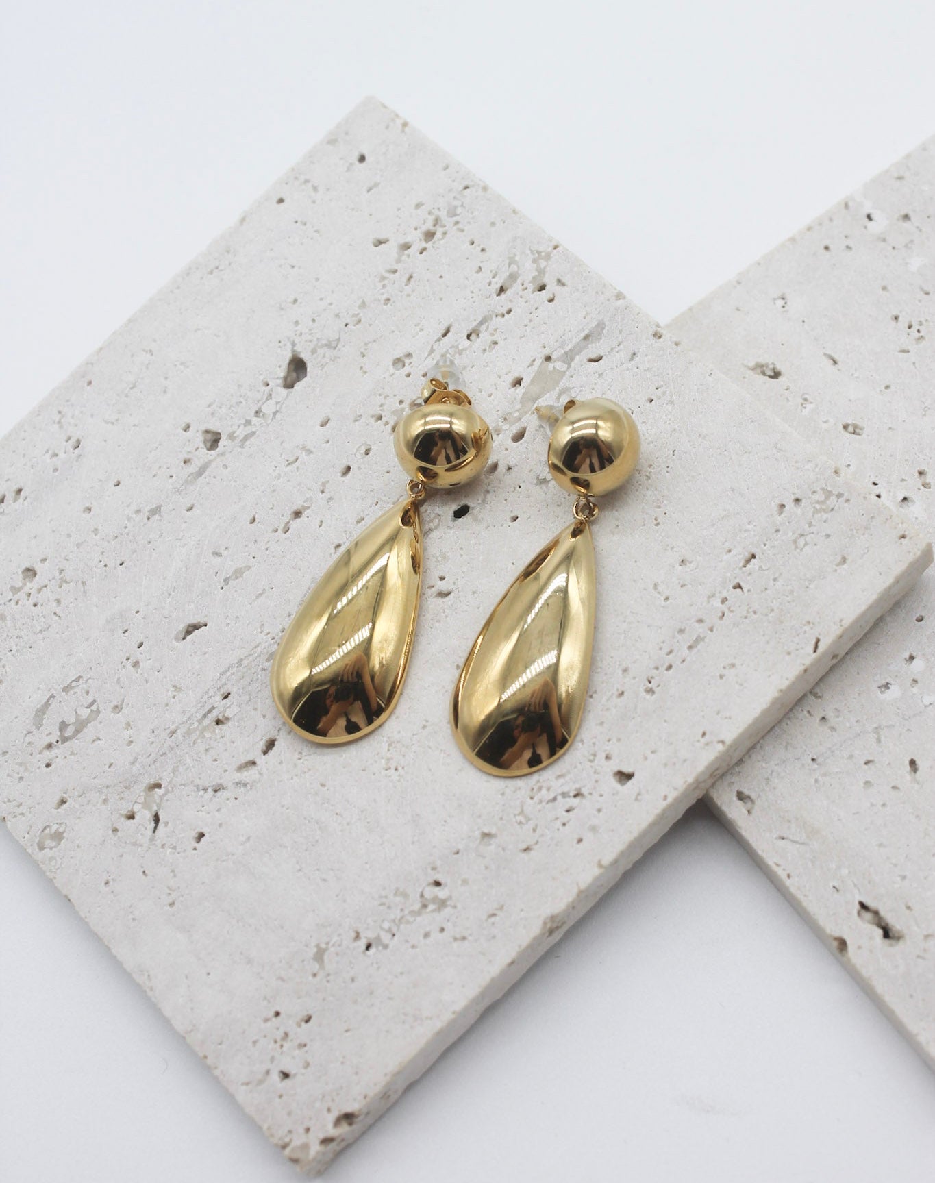 ARETES MINA