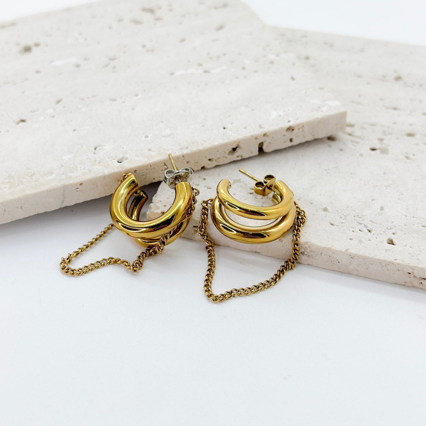 ARETES LIBIA DOBLE CON CADENA COLGANTE