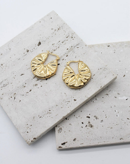 ARETES SIMON
