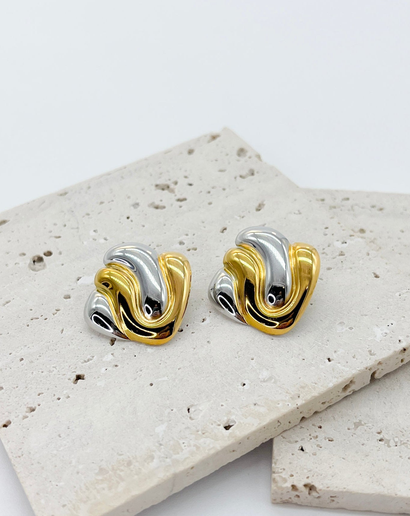 ARETES NIDIA