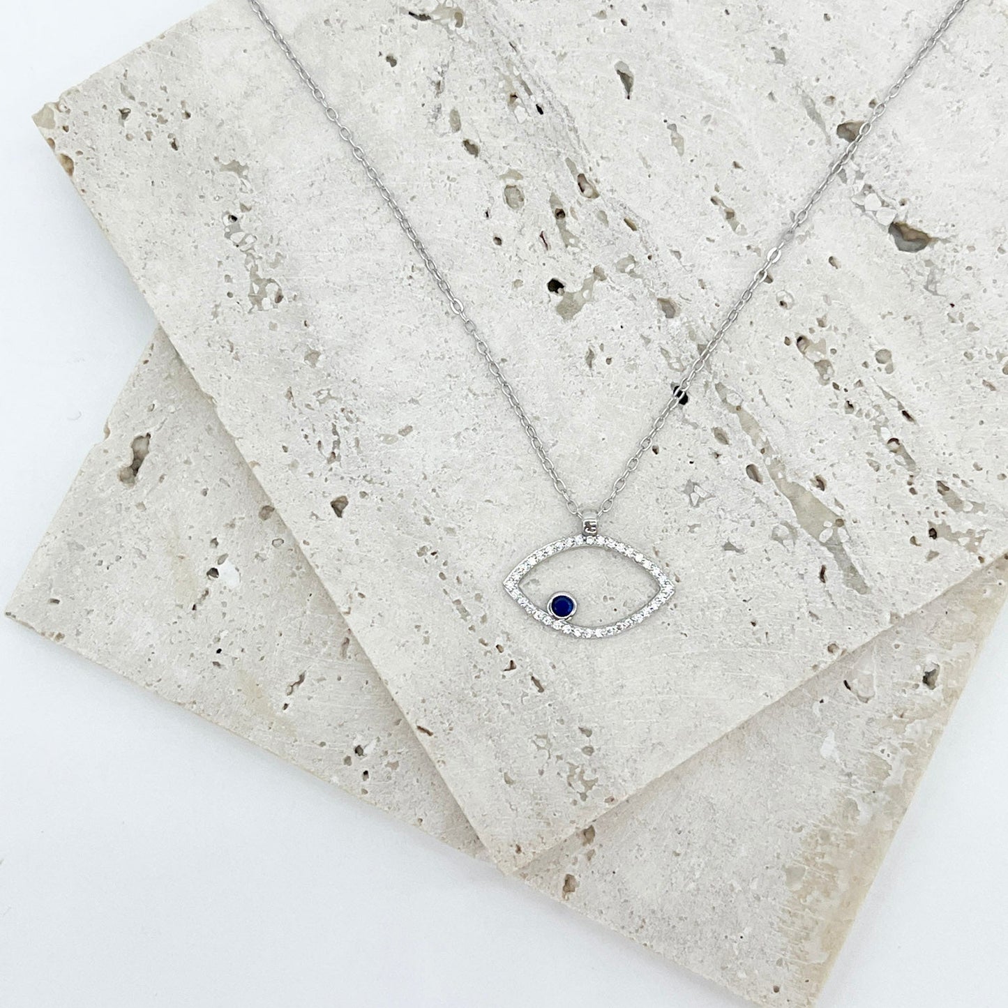 COLLAR OJO AZULEA