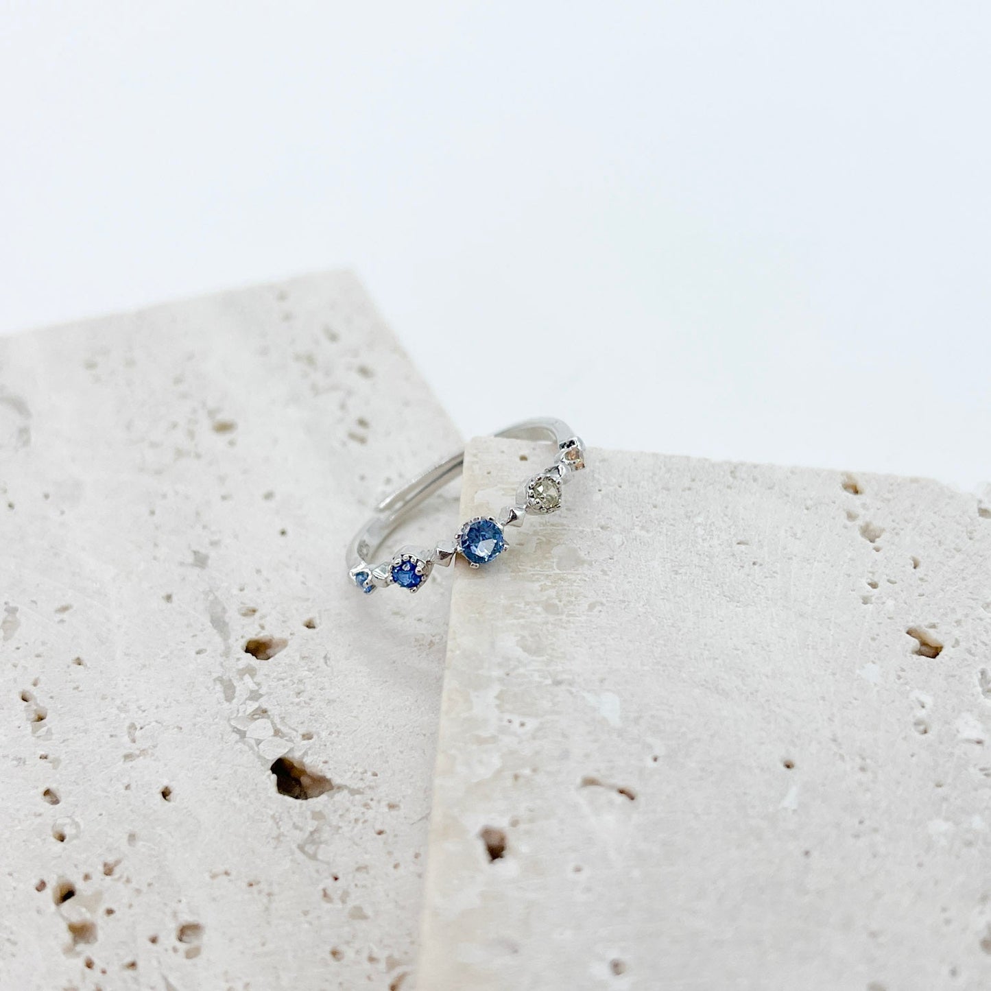 ANILLO AURA