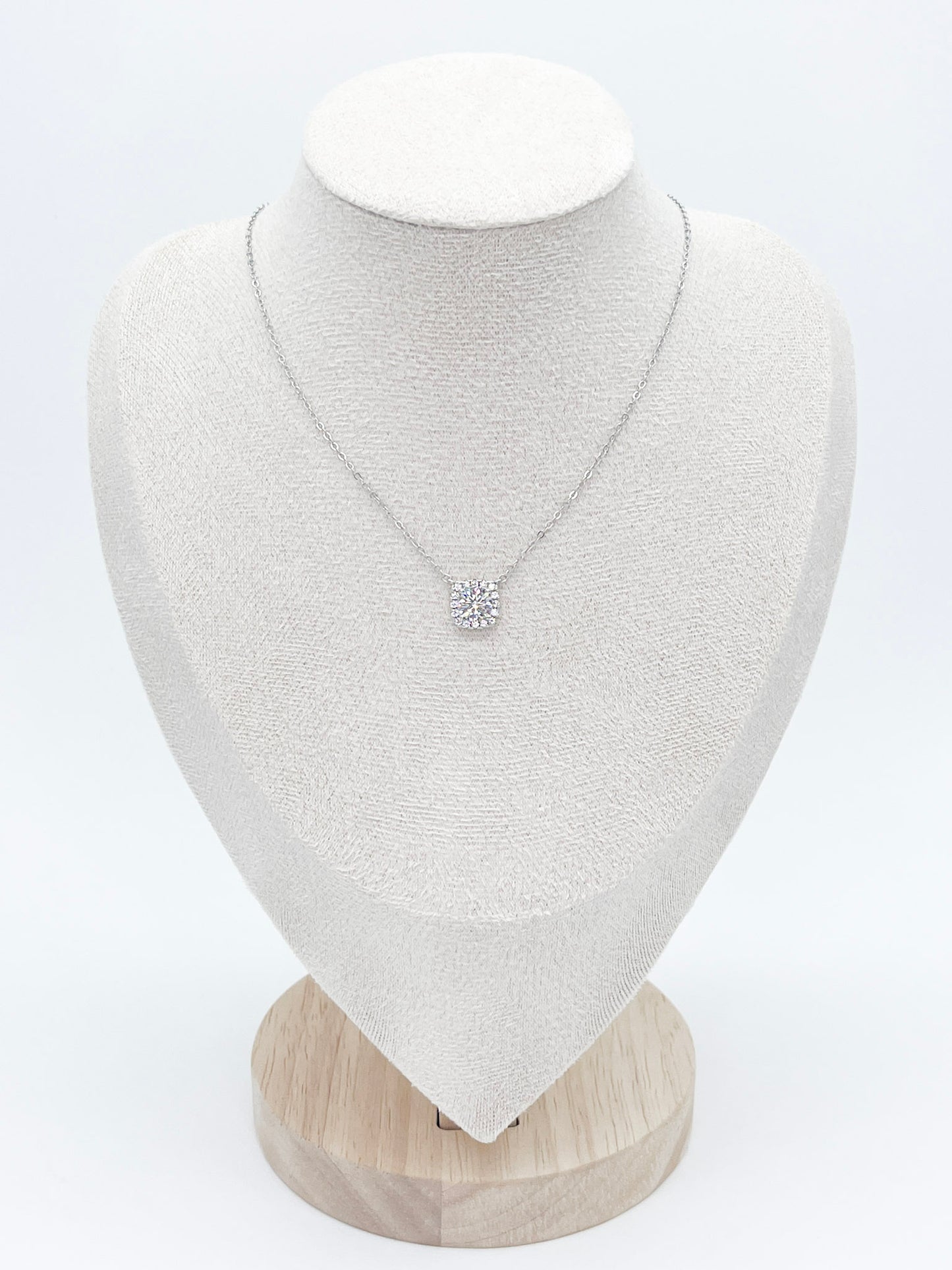 COLLAR MOISSANITA