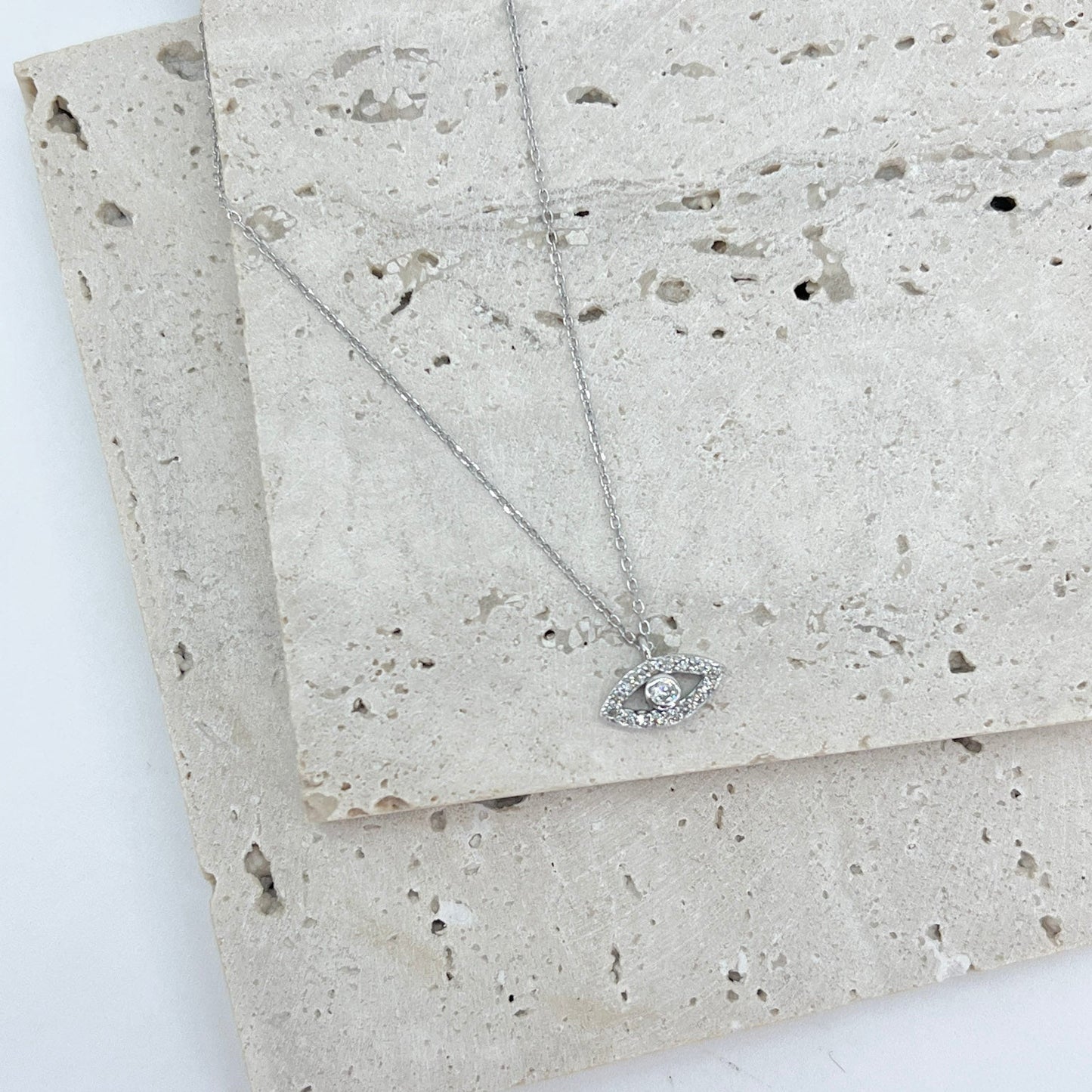 COLLAR OJO MINI