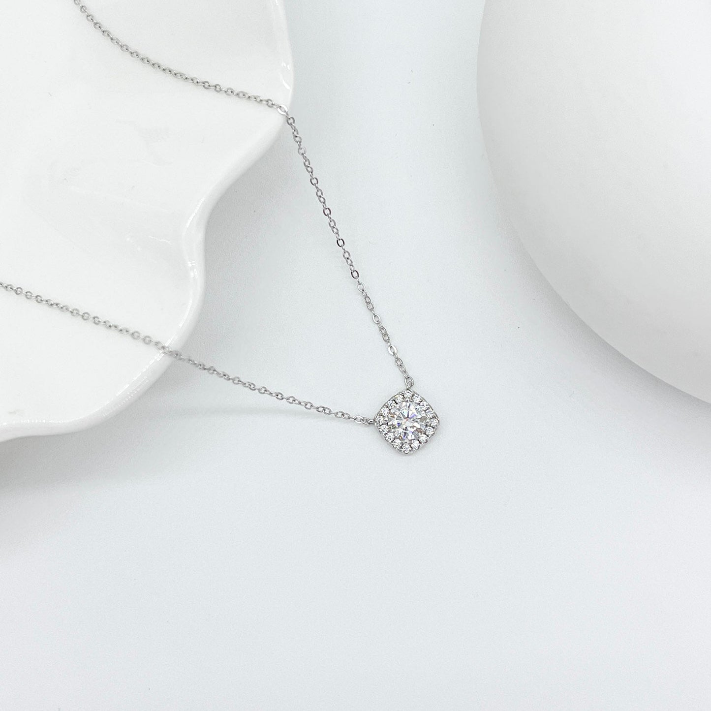 COLLAR MOISSANITA